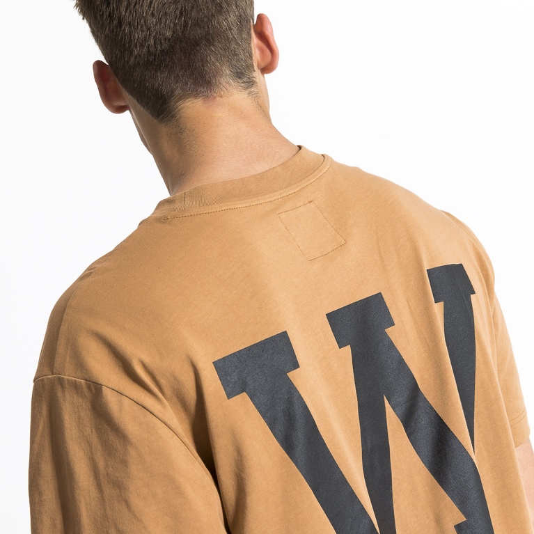 T-shirt "Oversized Tee" T-shirt "Oversized Tee"